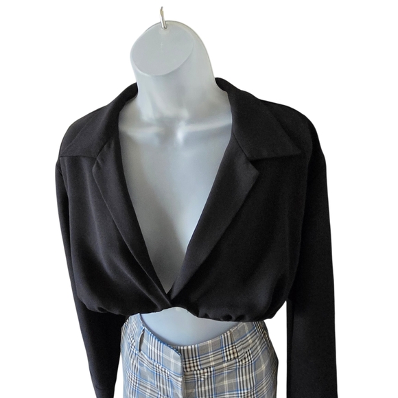 Zara Black Shirrt - Picture 2 of 8